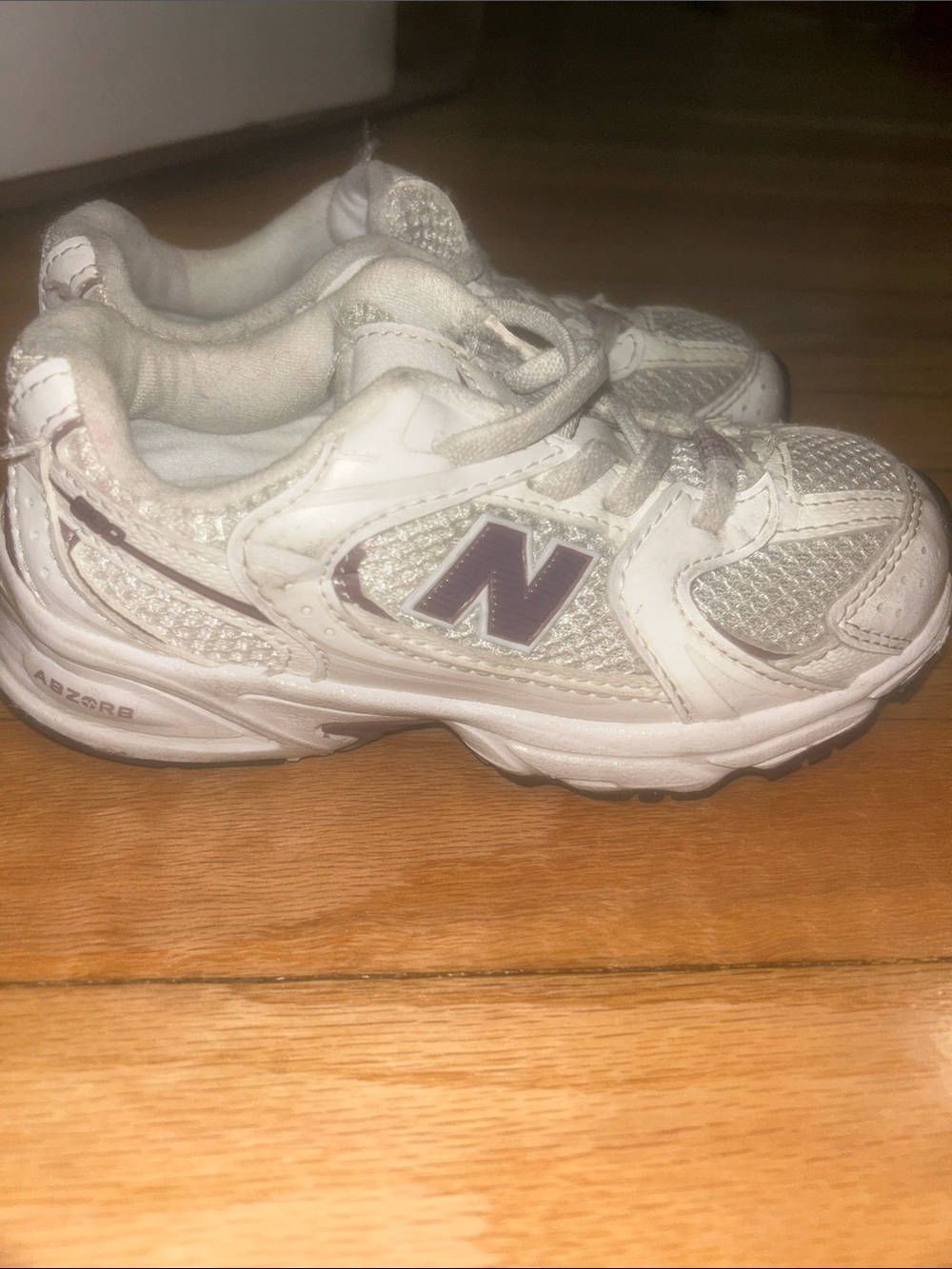 ✏️🍎 back 2 school sale ✨ new balance 530 kids size 10